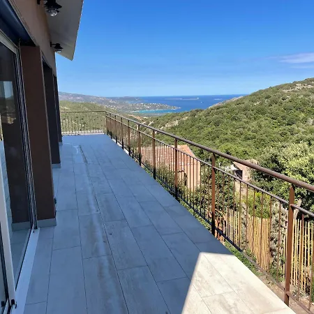 Maison&piscine Privée Vue Panoramique Très Calme Indépendant Hébergement de vacances *