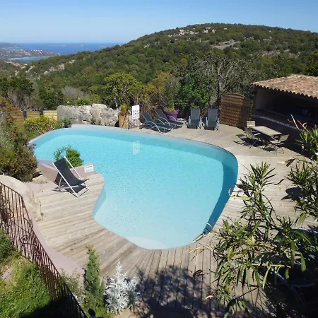 Maison&piscine Privée Vue Panoramique Très Calme Indépendant *