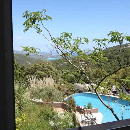 Maison & Piscine Privee Vue Panoramique Tres Calme Independant Holiday home *
