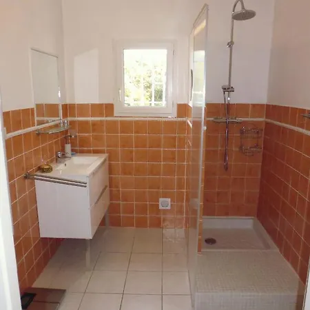 Hébergement de vacances Maison&piscine Privée Vue Panoramique Très Calme Indépendant *