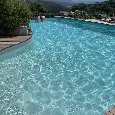 Maison & Piscine Privee Vue Panoramique Tres Calme Independant