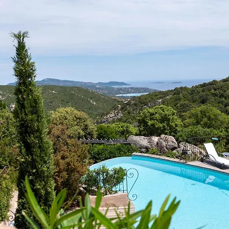 Holiday home Maison & Piscine Privee Vue Panoramique Tres Calme Independant